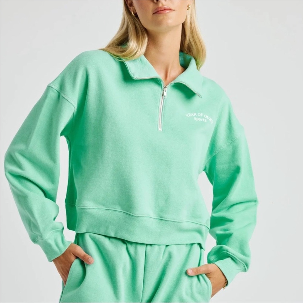 Year of Ours The Sports Club Quarter Zip
- Lucite, Size M